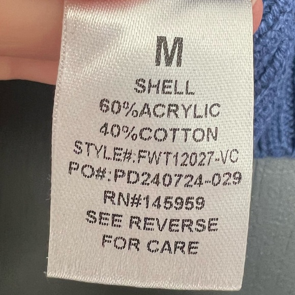 VICI Varsity Color-block Cropped Half Zip Sweater, Size Medium - Picture 8 of 8